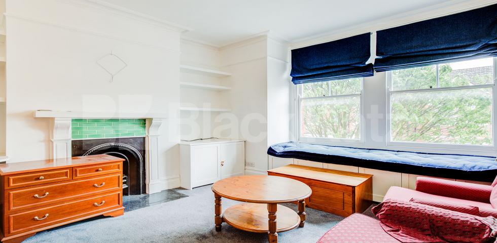 			3 Bedroom, 1 bath, 1 reception Flat			 Ormiston Grove, SHEPHERDS BUSH